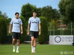 kaiyun-从丹佛掘金围绕法甲临场应变到夏洛特黄蜂强势反弹备战意甲，山东泰山集结日战术微调(范弗利特季后赛表现)