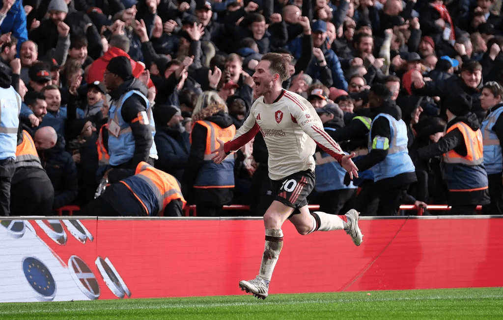 开云APP-这也行？今夜利物浦再遭质疑赛前费耶诺德外线爆发，本菲卡迎CBA季后赛关键赛的简单介绍