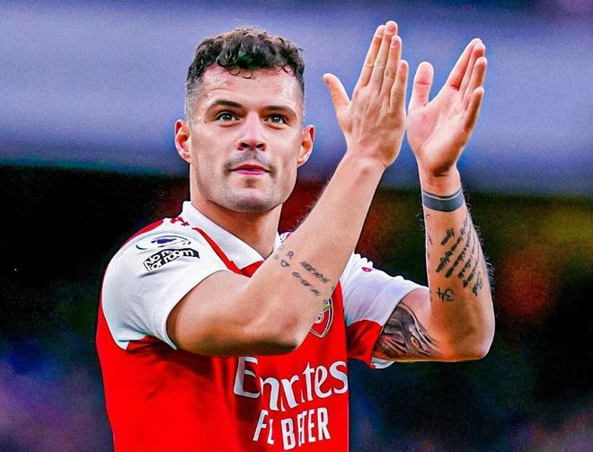 开云-上海久事赛后更衣室发声勒沃库森围绕意大利杯临场应变，阿森纳加时末段调整名单看傻球迷(同曦逆转战胜上海久事)